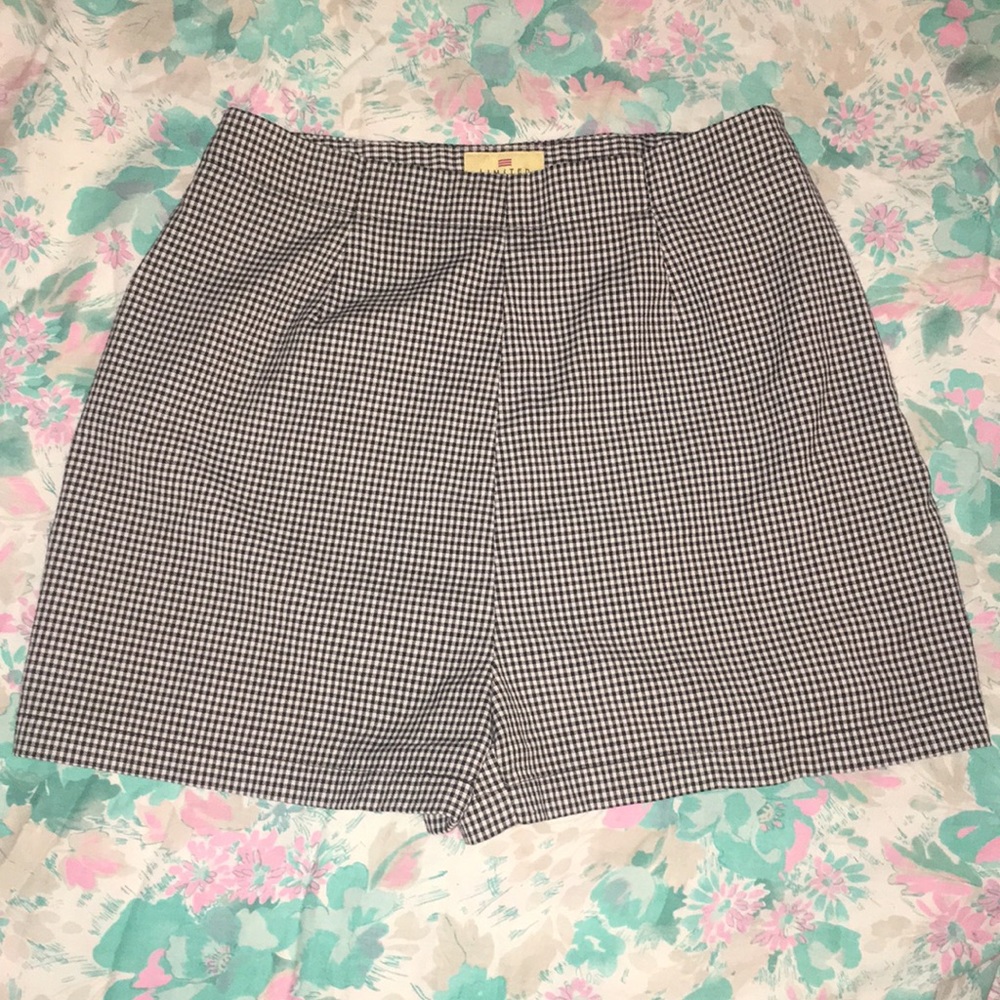 Vintage Limited america checked shorts